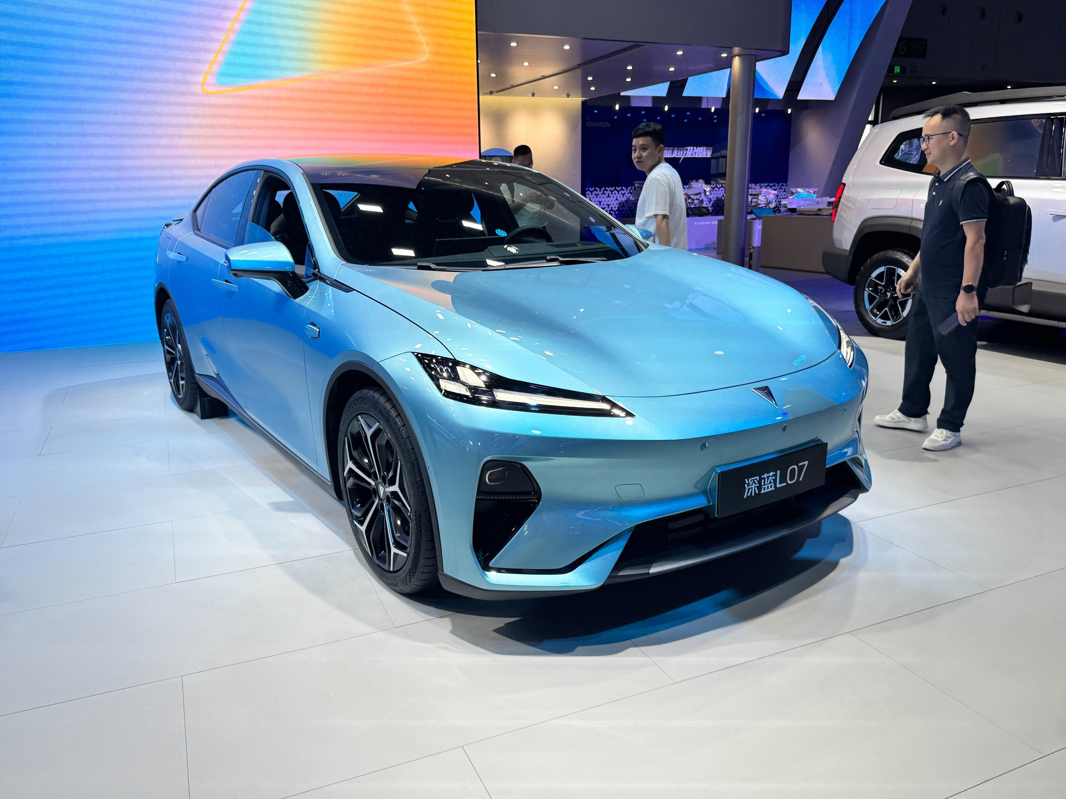 【成都車展】深藍(lán)L07首發(fā)亮相，預(yù)計(jì)2024年下半年上市