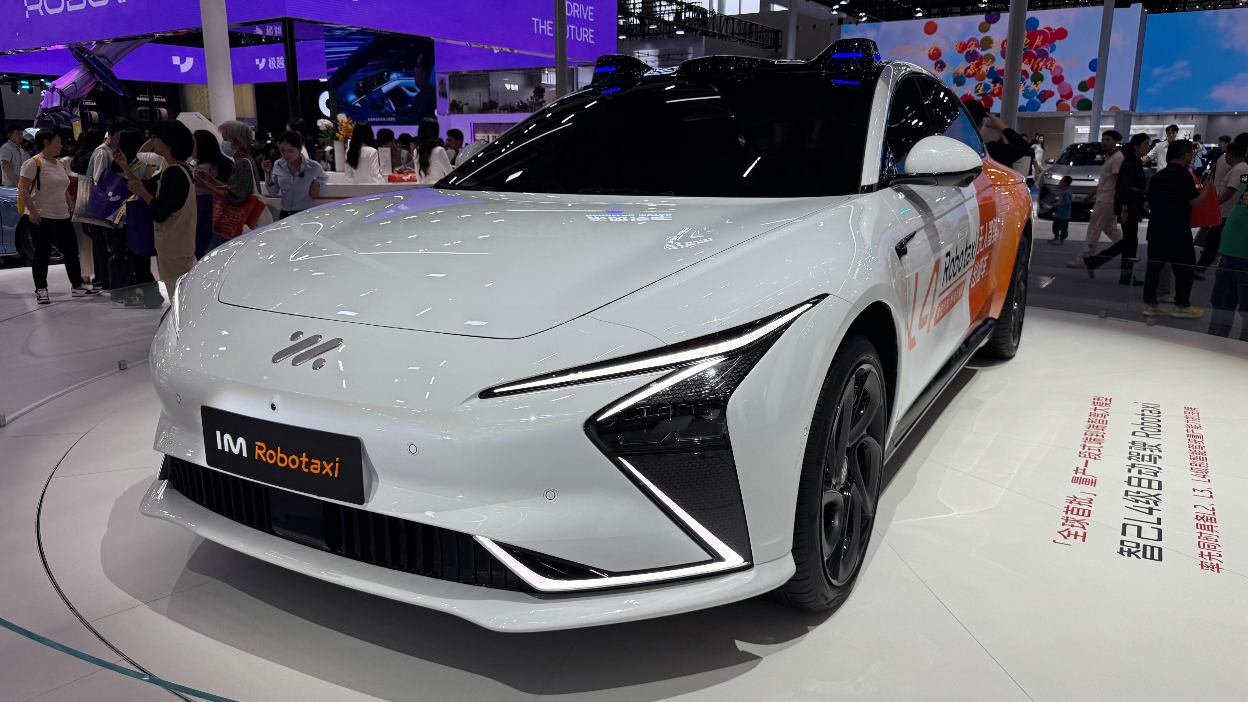 全新智己LS6、智己L6大進化！鎖定“20萬元級純電最優(yōu)選”