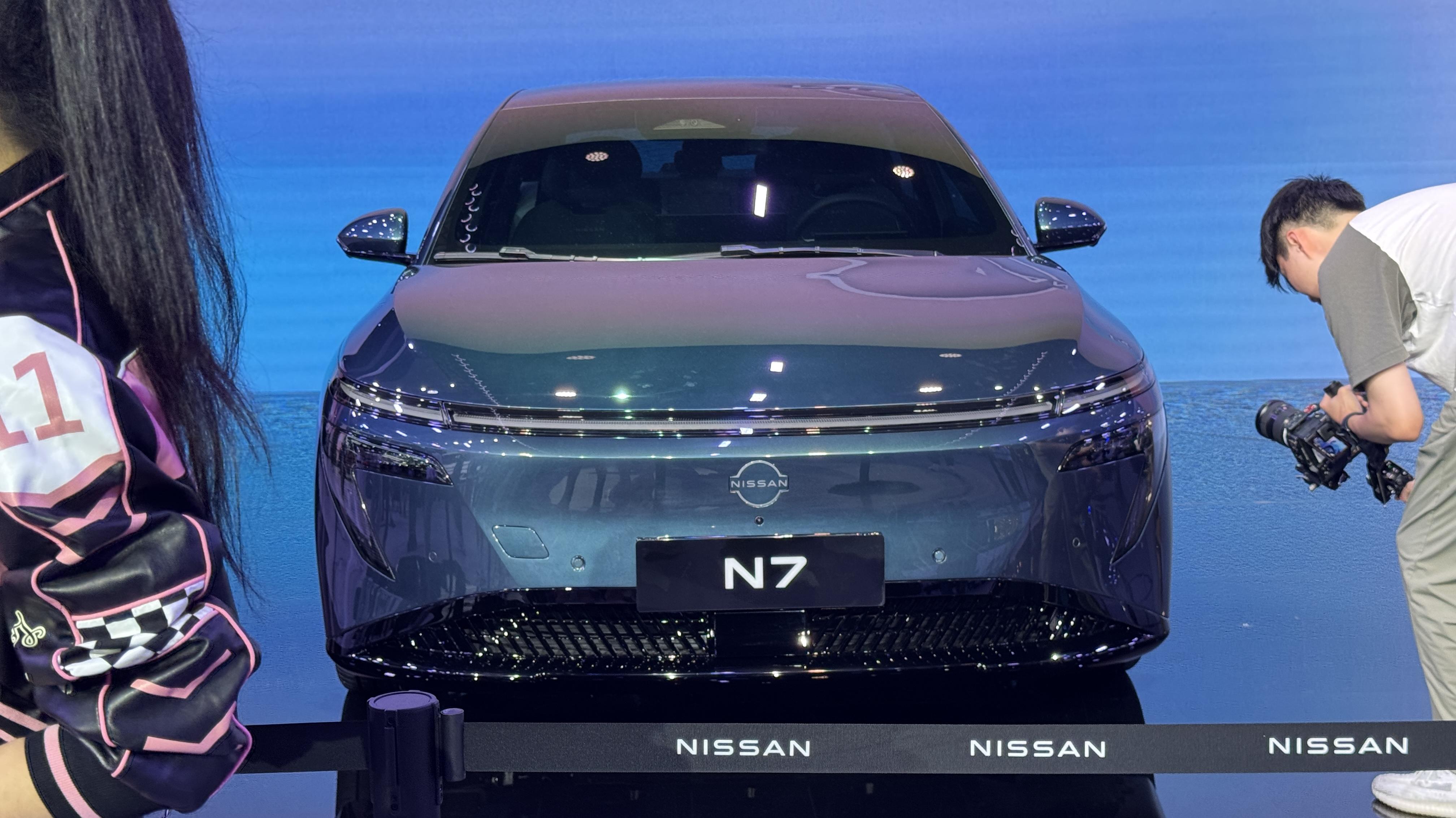 2025年內(nèi)上市！日產(chǎn)全新車型N7在廣州車展首發(fā)亮相