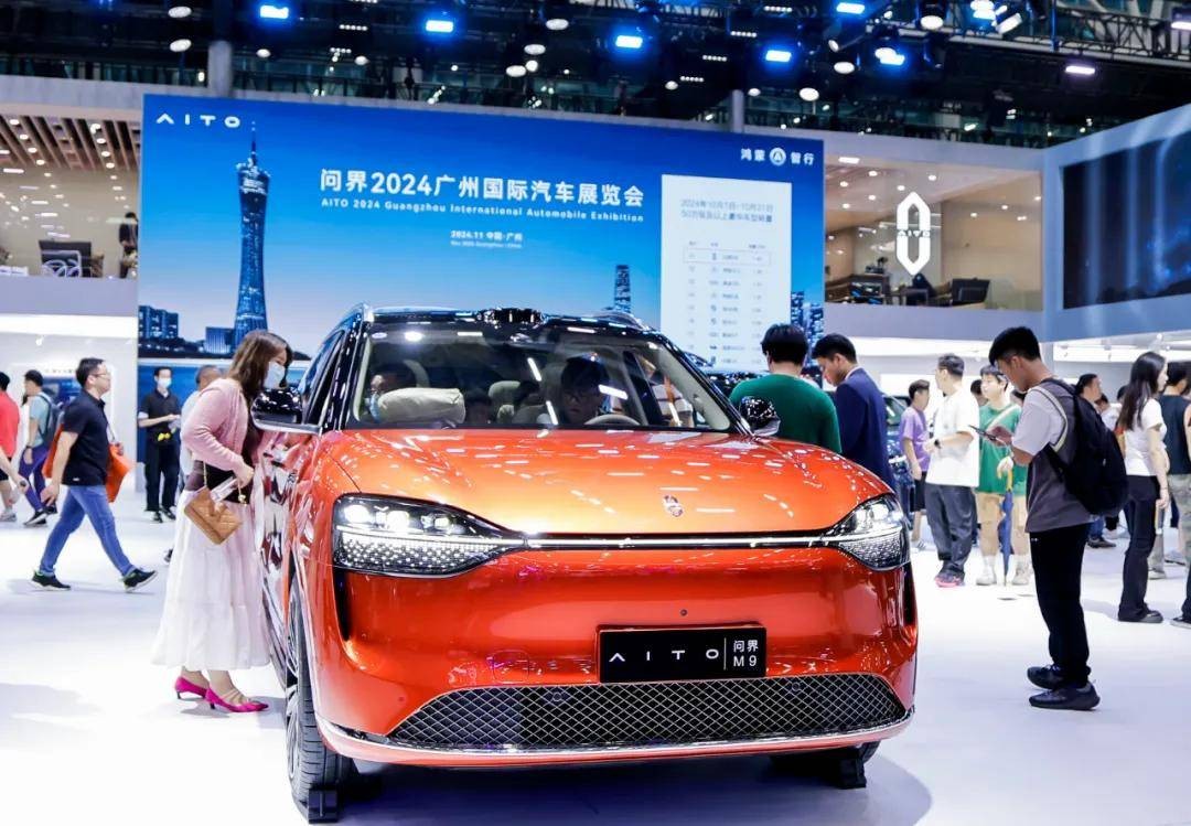 問界智駕累計里程超10億公里是怎樣做到的？