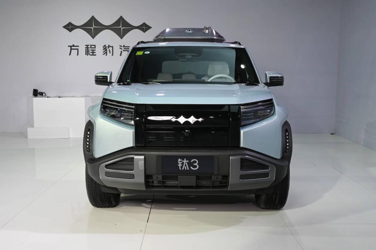 預(yù)售價13.98萬起！方程豹鈦 3開啟預(yù)售